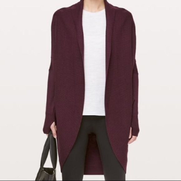 LAST CHANCE!!! Lululemon Transformation Wrap - Picture 3 of 4